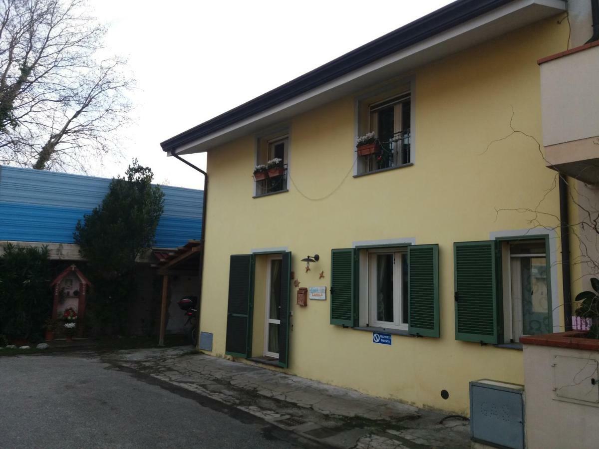 维亚雷焦Casa Camilla公寓 外观 照片